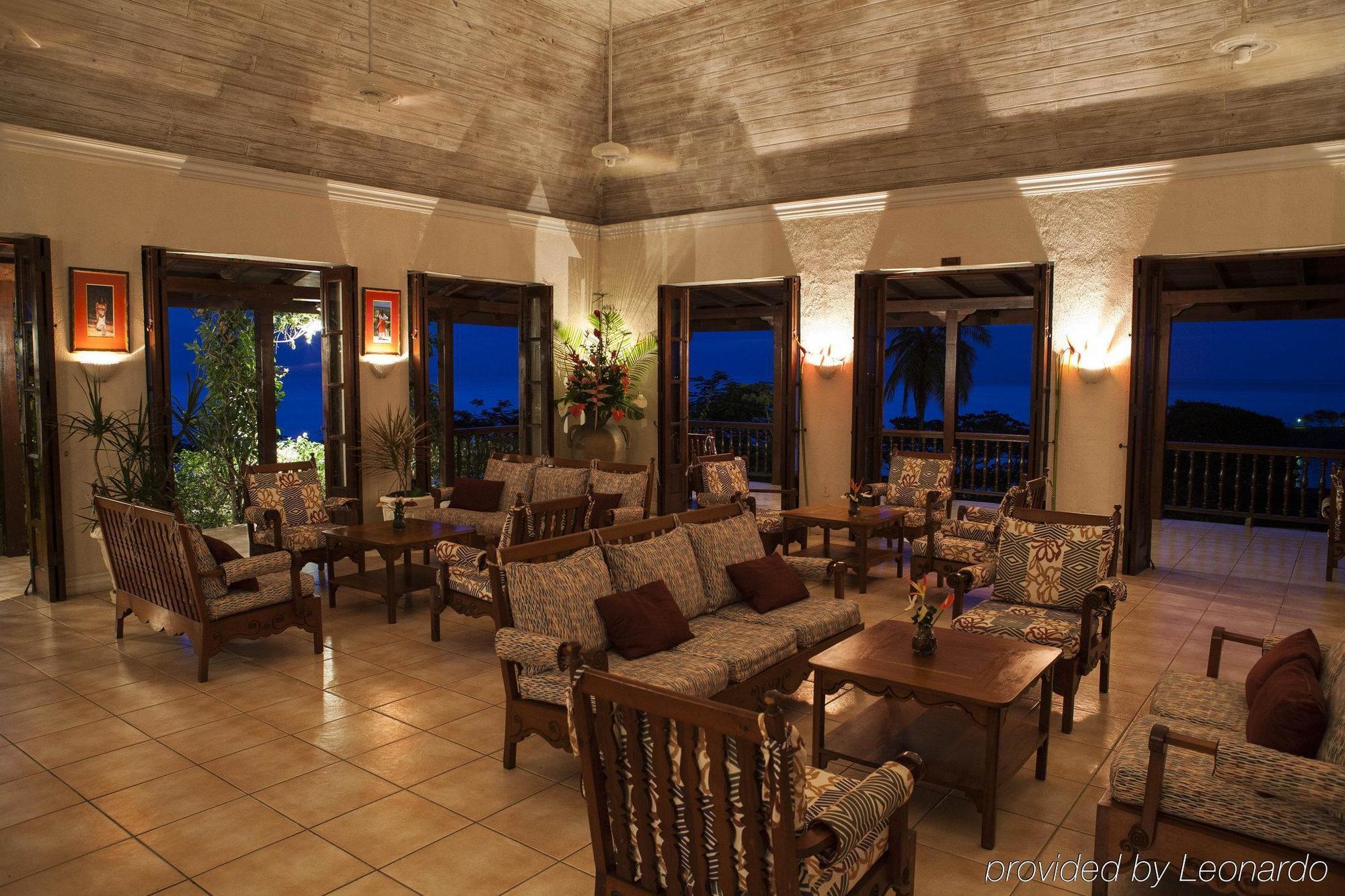 Villas At Stonehaven Black Rock 내부 사진